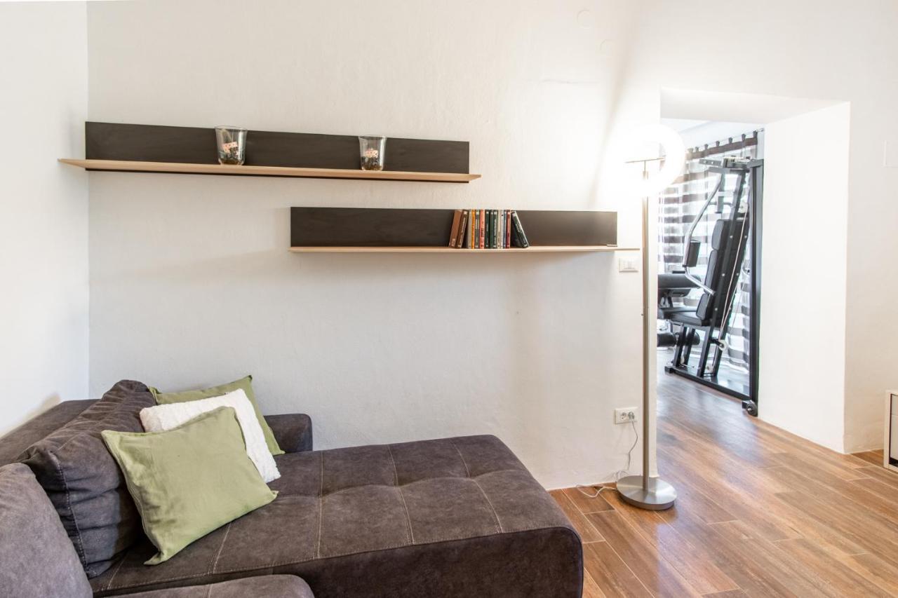 Apartment Trieste Hermes Art Sezana Bagian luar foto