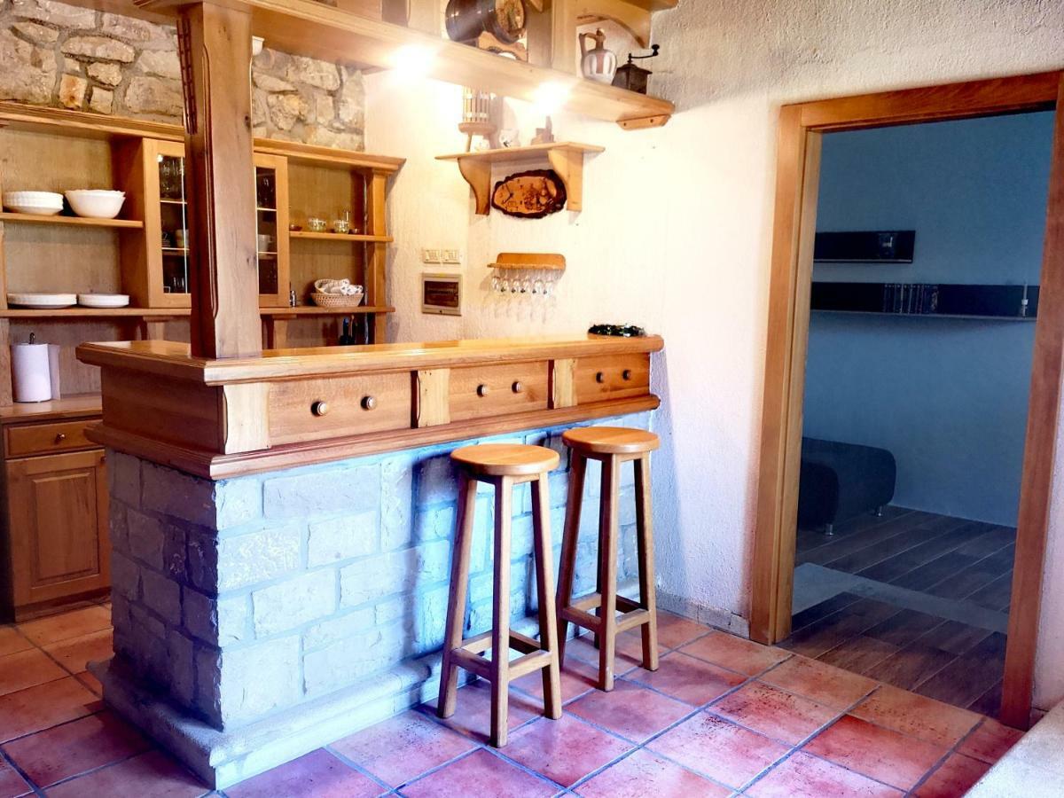 Apartment Trieste Hermes Art Sezana Bagian luar foto